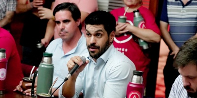 Ojeda dijo que el economista Odonne "depuso su prestigio" y se manifest� perplejo antes sus dichos sobre el plebiscito de la reforma de la seguridad social