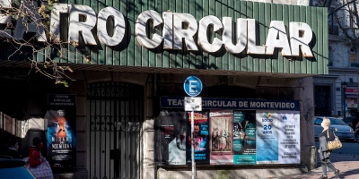 Se descubri� una placa conmemorativa en homenaje a Teatro Circular de Montevideo