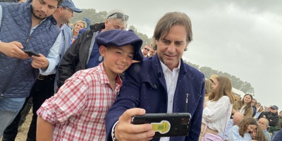 Luis Lacalle Pou reclam� a empresas forestales que "integren" a poblaciones locales