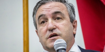 ASSE entreg� ambulancias a estrenar, a centros sanitarios de R�o Negro y Colonia