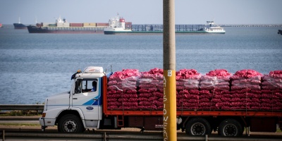 Trabajadores del sindicato de transporte de  Carga paran ma�ana por 24 horas �en defensa de la vida"