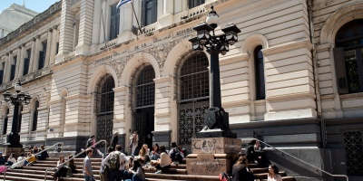 La Universidad de la Rep�blica coloc� la piedra fundamental de la nueva sede universitaria en Paysand�