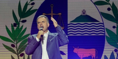 Mandatarios de la regi�n saludaron al presidente electo, Yamand� Orsi