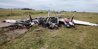 Investigan ca�da de avi�n que se accident� en Treinta y Tres