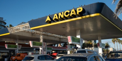 Poder Ejecutivo resolvi� mantener los precios de los combustibles durante diciembre