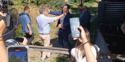El presidente de Brasil, Luiz Inacio Lula Da Silva fue recibido  por el expresidente Jos� Mujica