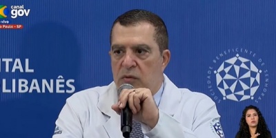 M�dicos de Lula destacan mejor�a del presidente