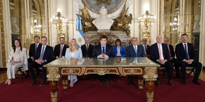 Milei afirma que "la recesi�n termin�" y anuncia que en 2025 bajar� el 90% de los impuestos