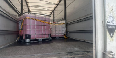 El puente de Fray Bentos tuvo que ser cerrado tras un derrame de 1.200 litros de �cido f�rmico