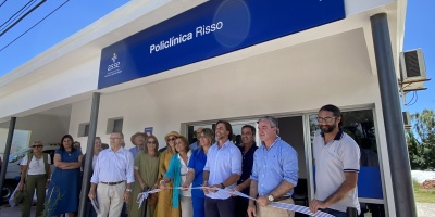 Como funcionario p�blico elegido �siempre hay que hacer un poquito m�s� y �hay que predicar con el ejemplo� se�al� Luis Lacalle Pou