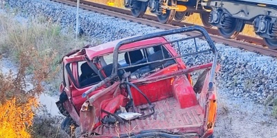 Se registr� un accidente entre una camioneta y el Ferrocarril Central en Florida