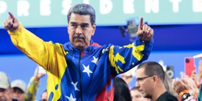 Maduro anuncia maniobras militares a lo largo de esta semana ante la creciente presi�n internacional