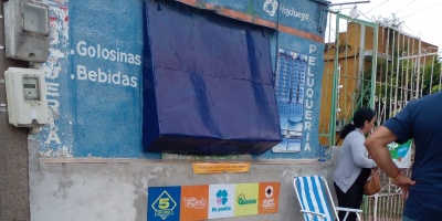 Balearon a un comerciante en Villa Espa�ola