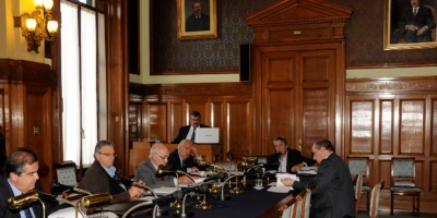 Comisin aprob suba del tope de deuda neta y se vota en el Senado