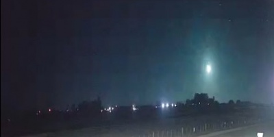 Un b�lido ilumin� el cielo y pudo ser visto en el sur y este de nuestro pa�s