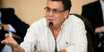 Diputado Marne Osorio present� cinco proyectos de ley