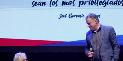 Mujica se refiri� a su salud y record� cuando Orsi se uni� al MPP siendo un "pibe"  