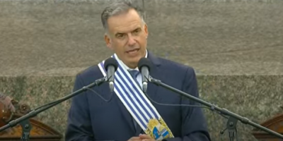 El presidente de la Rep�blica, Yamand� Orsi dio un breve discurso en Plaza Independencia