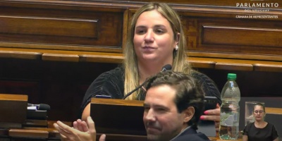 Fiorella Buzeta se convirti� en la primera diputada en asumir su banca en situaci�n de discapacidad f�sica