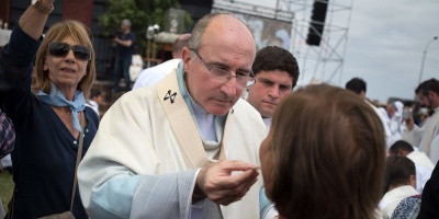 Sturla sobre eutanasia: �es un paso atr�s en la defensa de la vida�