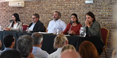 Mario Bergara present� propuestas en materia de�limpieza de residuos y gesti�n ambiental 