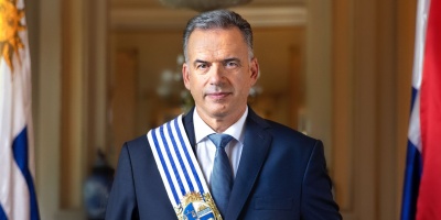 Se present� el retrato oficial del 43� Presidente de la Rep�blica, profesor Yamand� Orsi