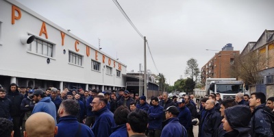 La empresa Paycueros decidi� enviar al seguro de desempleo a 90 trabajadores