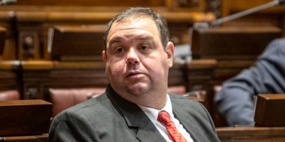 A un a�o del fallecimiento, el Senado le rindi� tributo al el exministro de Ambiente y exsenador colorado,  Adri�n Pe�a