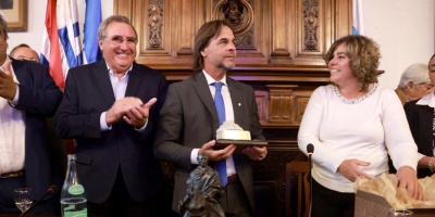 El expresidente Luis Lacalle Pou mostr� su voluntad de apoyar al Partido Nacional en sus futuros desaf�os