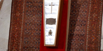 Francisco ya descansa en la Bas�lica de Santa Mar�a la Mayor