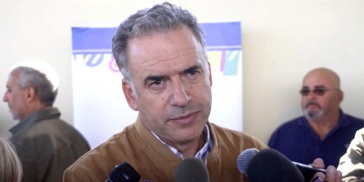 El presidente de la Repblica dijo 'no estar en desacuerdo' con exigir un libre de duda a las autoridades del gobierno