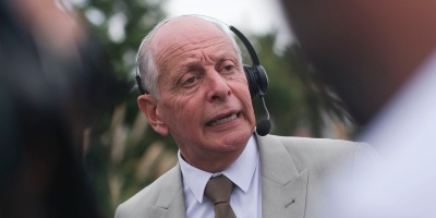 Salle: En el di�logo social �se est� hablando de soluciones cosm�ticas�, porque "no toca temas estructurales y de inserci�n internacional"