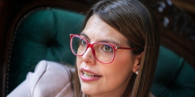 La alcaldesa electa del Municipio B, Patricia Soria, evala reinstalar las papeleras en las calles