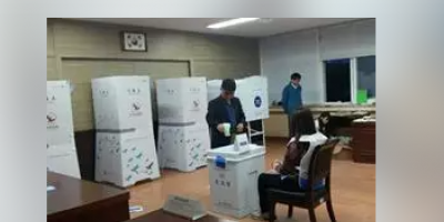 Abren las urnas para las elecciones generales anticipadas en Corea del Sur