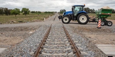 El ministerio de Transporte y Obras Pblicas analiza varios estudios tcnicos de vas frreas para el norte del pas