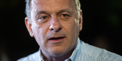 �lvaro Delgado renunci� al Senado