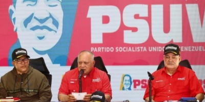 Venezuela anuncia el envo de 15.000 militares a la frontera con Colombia