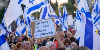 Masivas marchas en Tel Aviv para que Netanyahu acepte un alto el fuego
