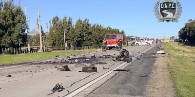 Un choque frontal entre dos camionetas en la ruta 12 dej como saldo dos fallecidos