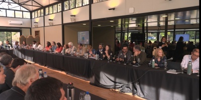 Yamand Orsi present lineamientos del presupuesto a la bancada de Gobierno 