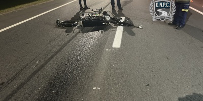 Un accidente fatal entre un auto y una moto se cobr la vida de una persona