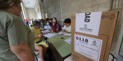 Triunfo del radicalismo en Corrientes