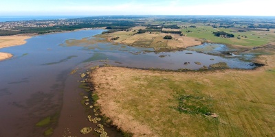 Temen por la afectacin del agua potable en Laguna del Cisne, ante la construccin de 72 pozos negros un barrio privado cerca de Salinas, Canelones