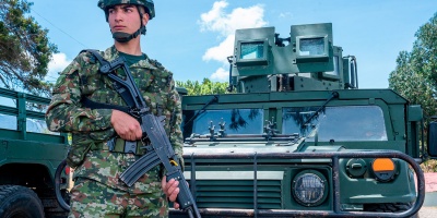  Petro ordena una ofensiva en el sur de Bolvar en respuesta al desplazamiento causado por el ELN