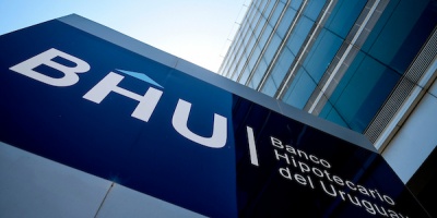 AEBU rechaza planteo de fusionar a los bancos Repblica e Hipotecario