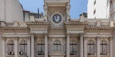 Banco Central argentino intervino para controlar suba del dlar