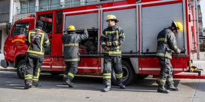 Se incendi el local donde ensaya la comparsa Integracin, lindero al viejo gasmetro en Barrio Sur