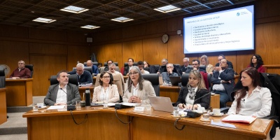 La oposicin seal que el Plan de Obras presentado por el MTOP es ms escueto que el correspondiente al perodo pasado