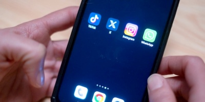 Segn encuesta de Fundacin Manantiales: 2 de cada 3 adolescentes utiliza el celular en clase