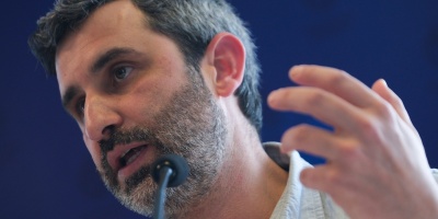 Embajadas: El coordinador de la bancada de senadores del Frente Amplio, Daniel Caggiani defendi las designaciones de Carolina Ache y Beatriz Argimn